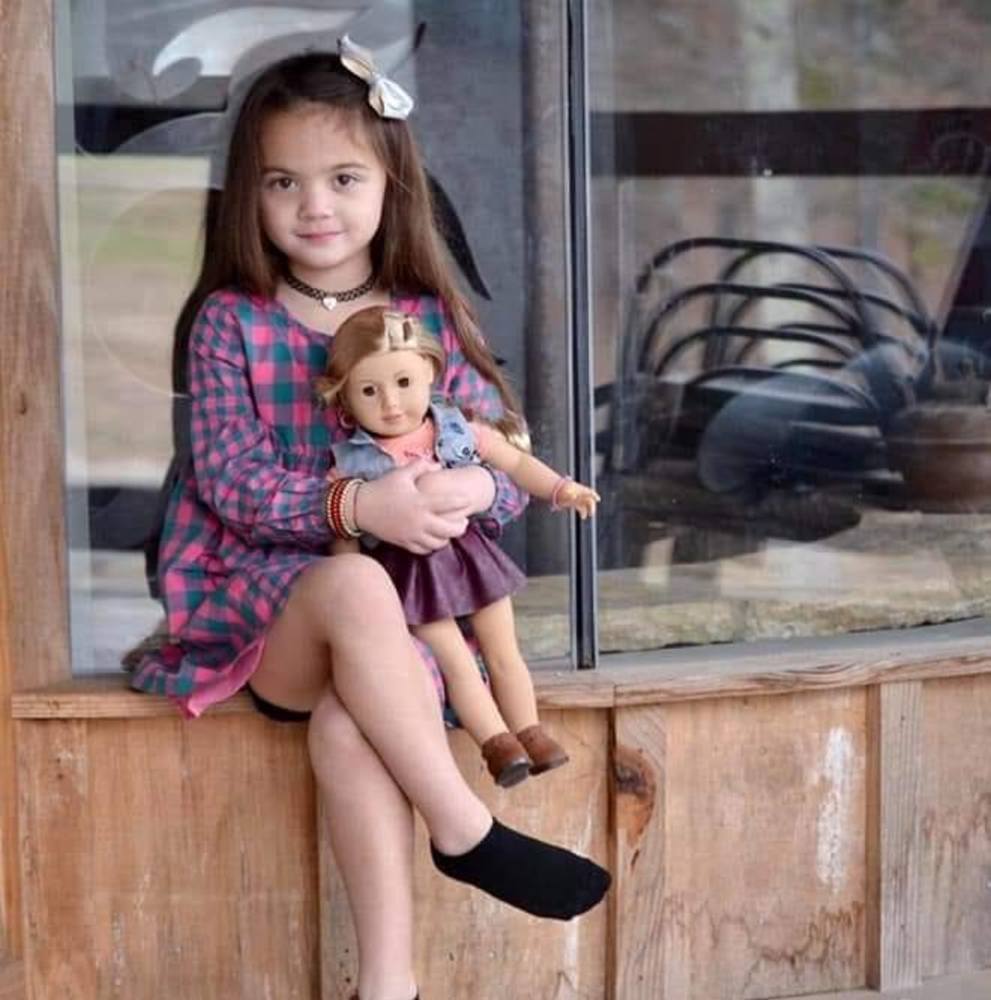 Meet your Posher, Rose